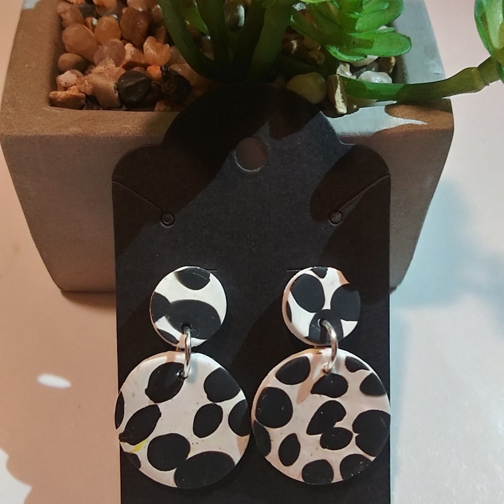 Earings